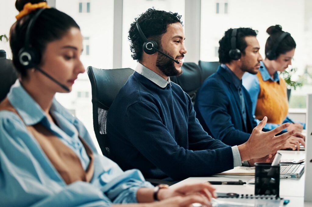 Callcentermitarbeiter die Beratung anbieten